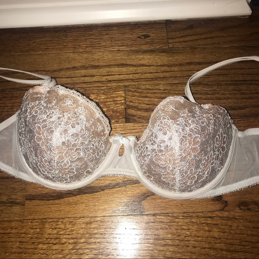 Victoria’s Secret White Lace Demi Bra